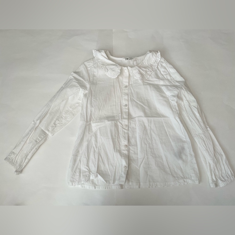 H&M White Long-Sleeve Button Down Shirt with Peter Pan Collar